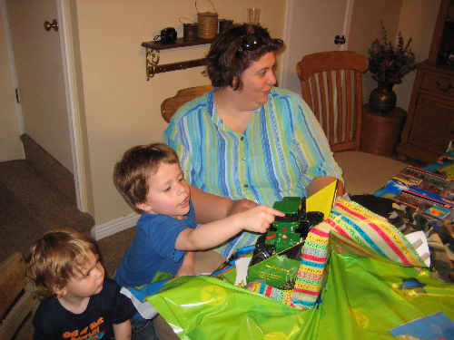 opening_a_JD_tractor