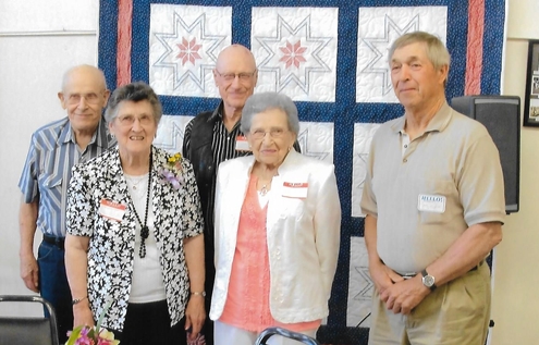 UHS Alumni Banquet.jpeg 2 495