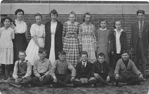 7th 8th Grades about 1917 495