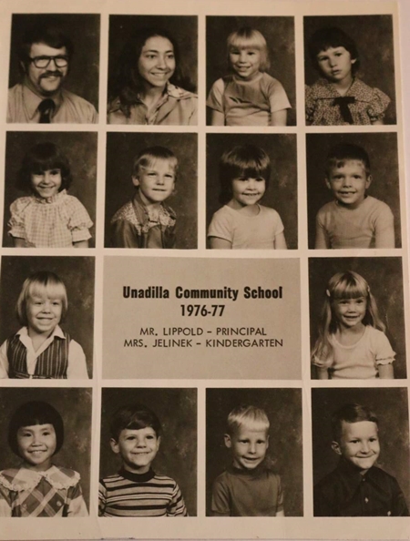 UGS 1976 77 450