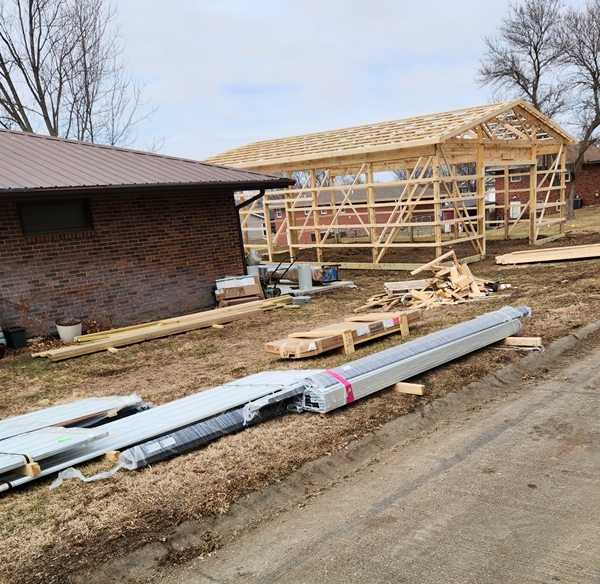 Construction at Clark Stubbendecks 600