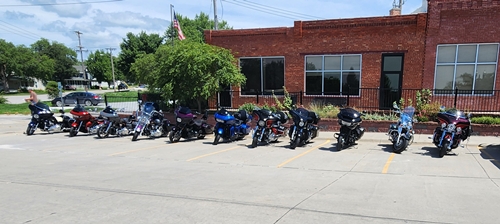 Motorcycles on Main 500