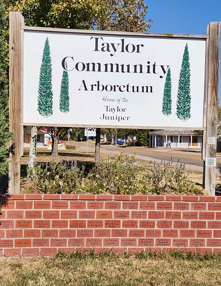Taylor Arboretum 450