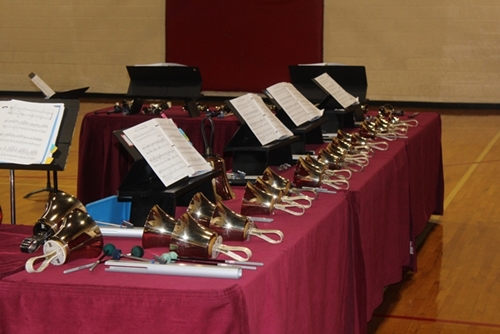 Array of_beautiful_bells_500