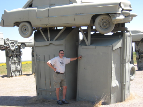 Bob_at_Carhenge