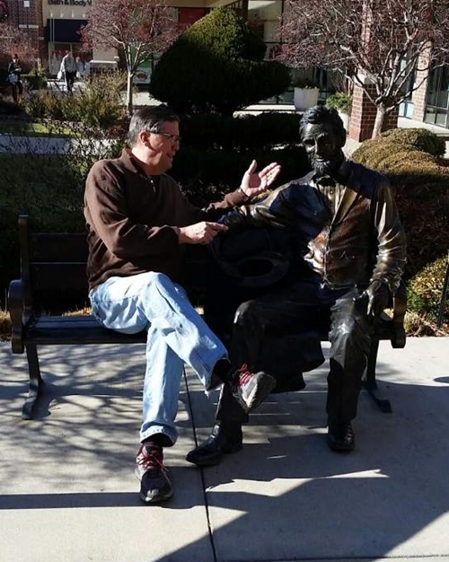 Bob talking_to_Abe_Lincoln_backdoor_of_Scheels