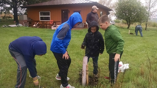 Boy Scouts_Arbor_Day_2017_500