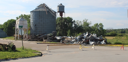 Elevator demolition_2017_001_crop_500