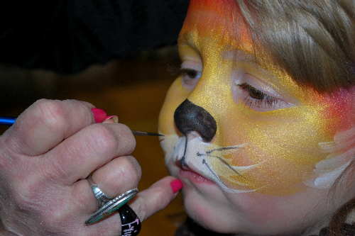 Getting_some_face_paint