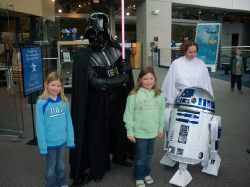 Girls_and_Darth_Vader