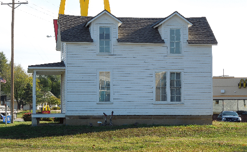 House that_landed_on_the_witch