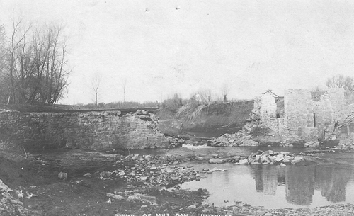 Ruins of_the_mill_dam_south_of_town_001_500