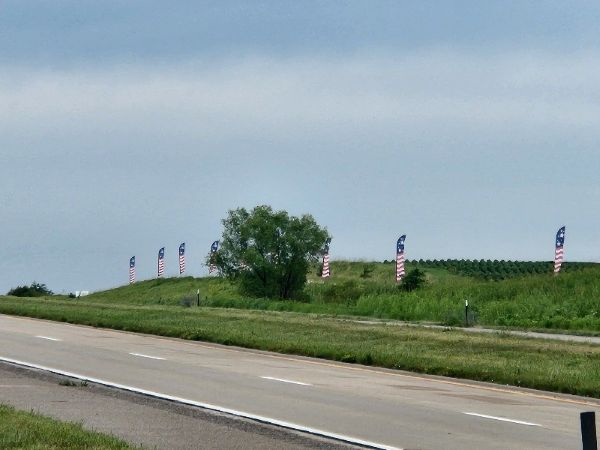 flags600.jpg