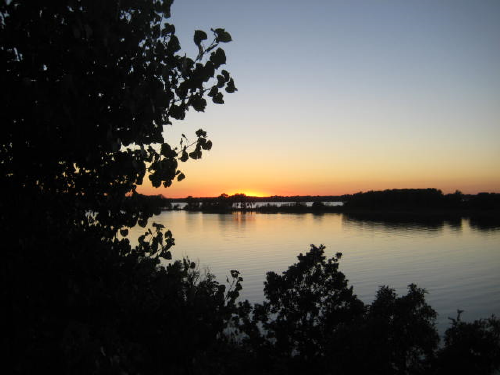 sunset at_Milford_lake